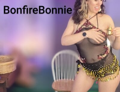 BonfireBonnie on StripChat
