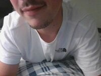 dckuneeed's webcam live show