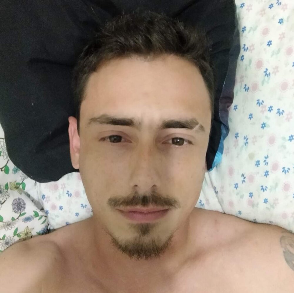 Arthur_safadao34's Offline XXX Chat