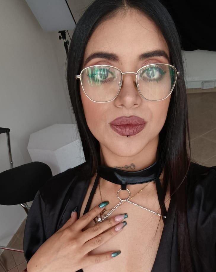 Carla_Bennett__