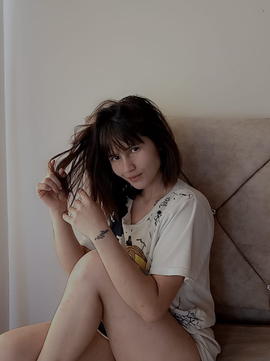 Mia_Kessler profile