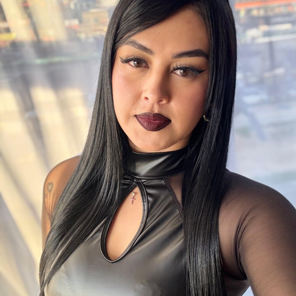 MissVictorya_Liah_BDSM profile