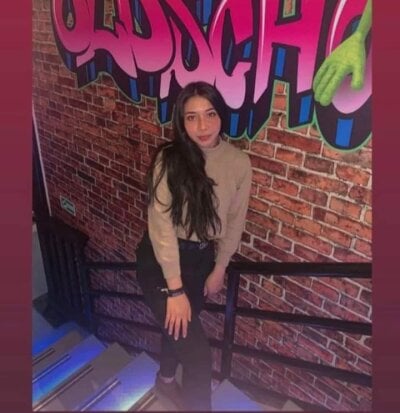 emma_becker33 stripchat