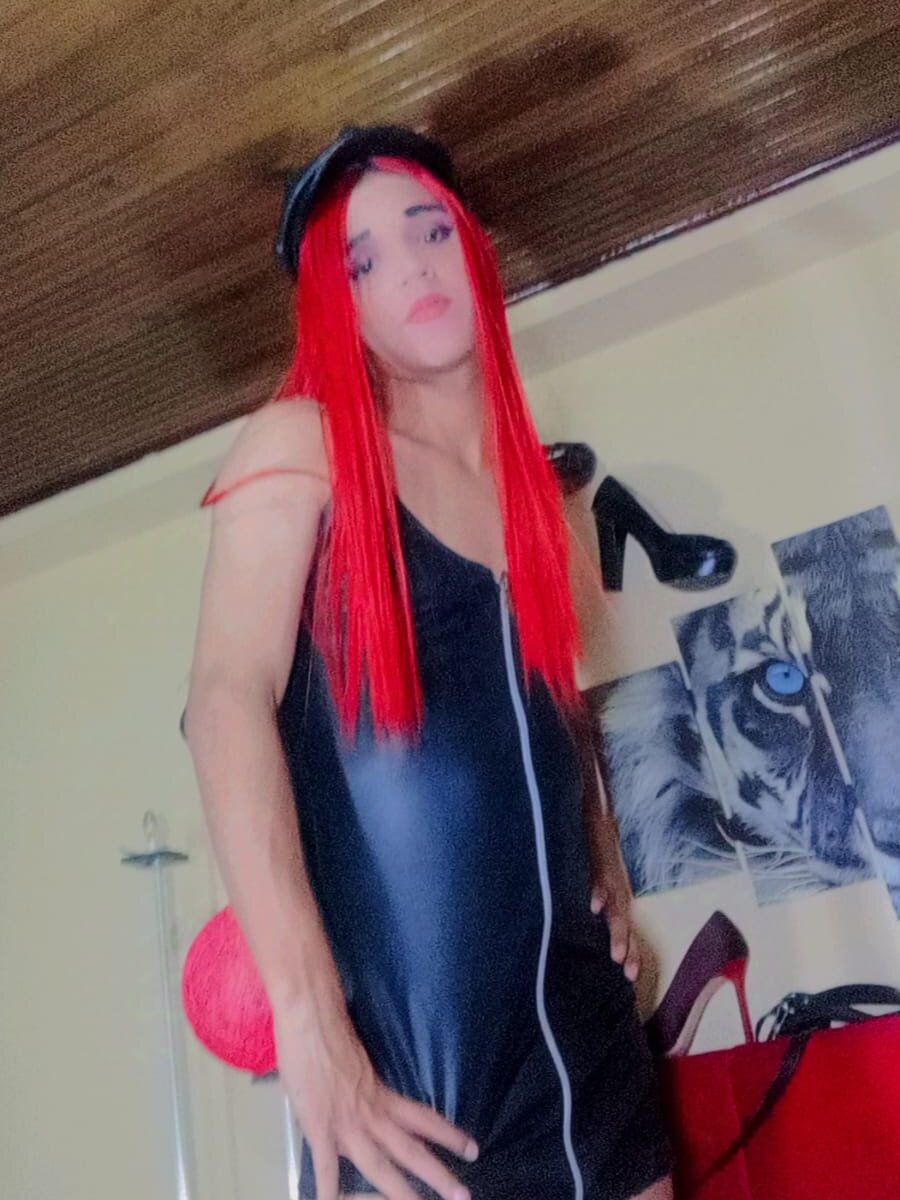 Angiee_Ts' Offline XXX Chat