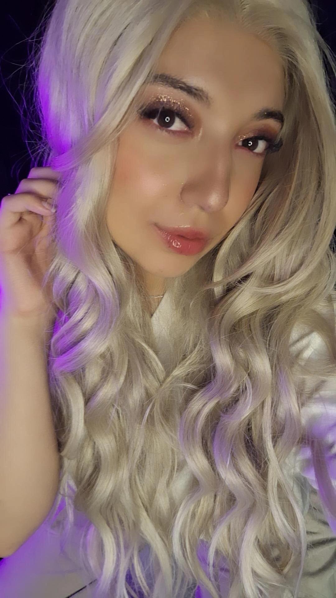 AnaVelvett