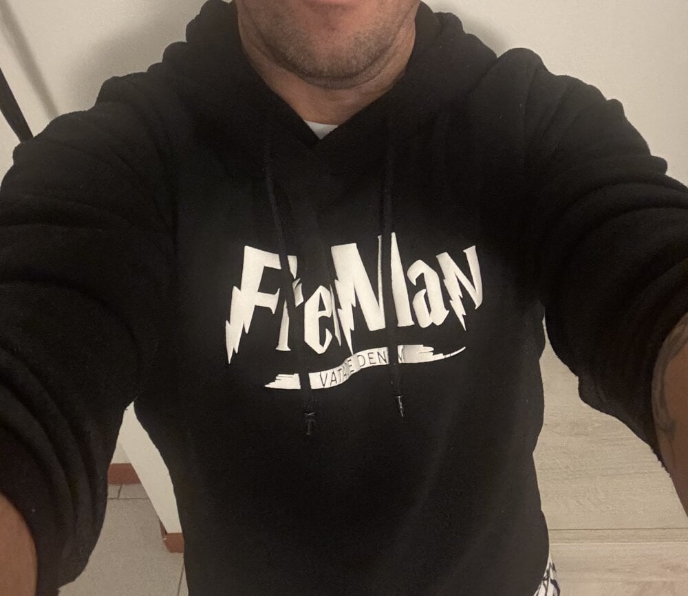 Spiffyx's Offline XXX Chat