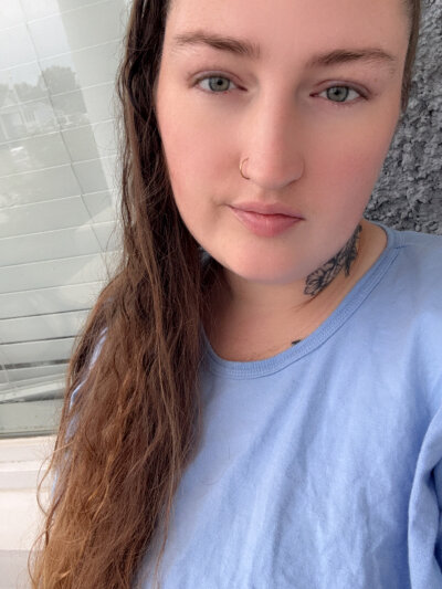 lynnbbyy23 from stripchat