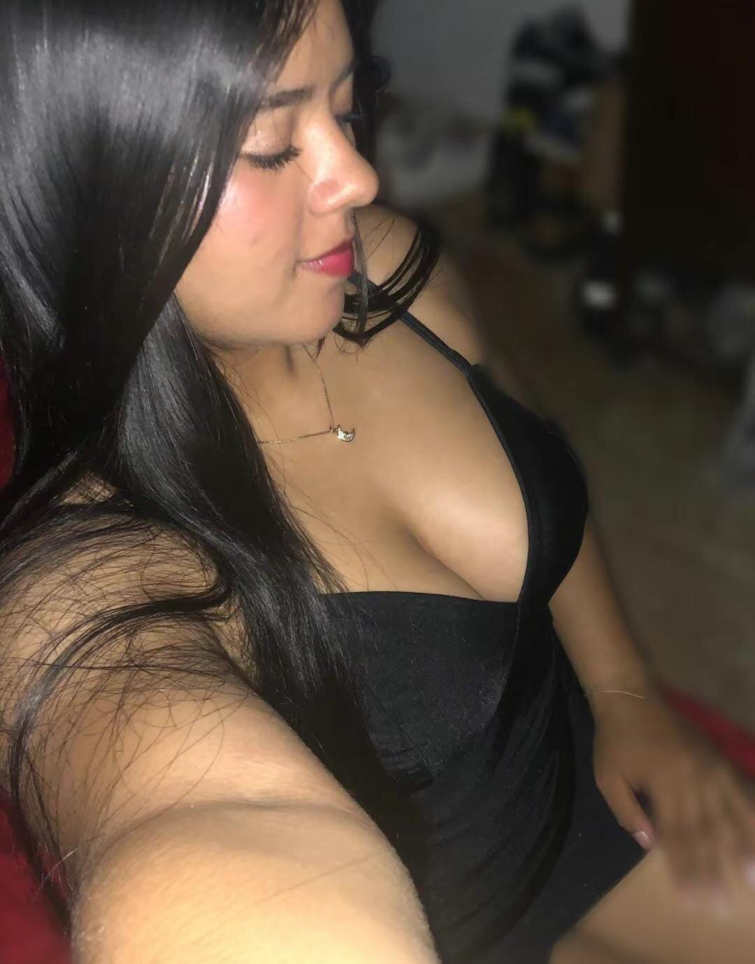 PamelaaCurvy