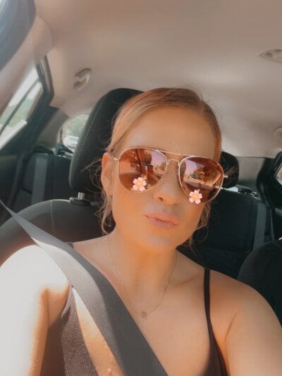 Skythedancer Female Athleticmilfs Cam Striptease