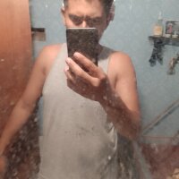 mandingo23555's Offline Chat Room