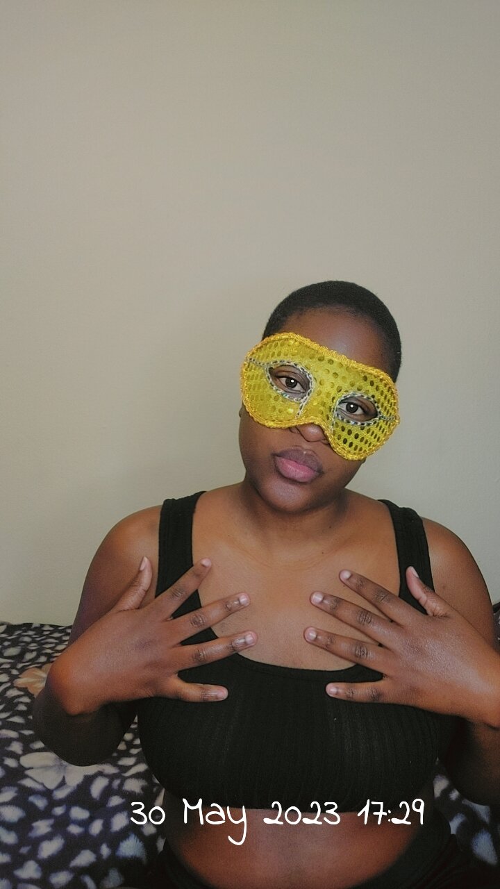 TheeMaskGirl