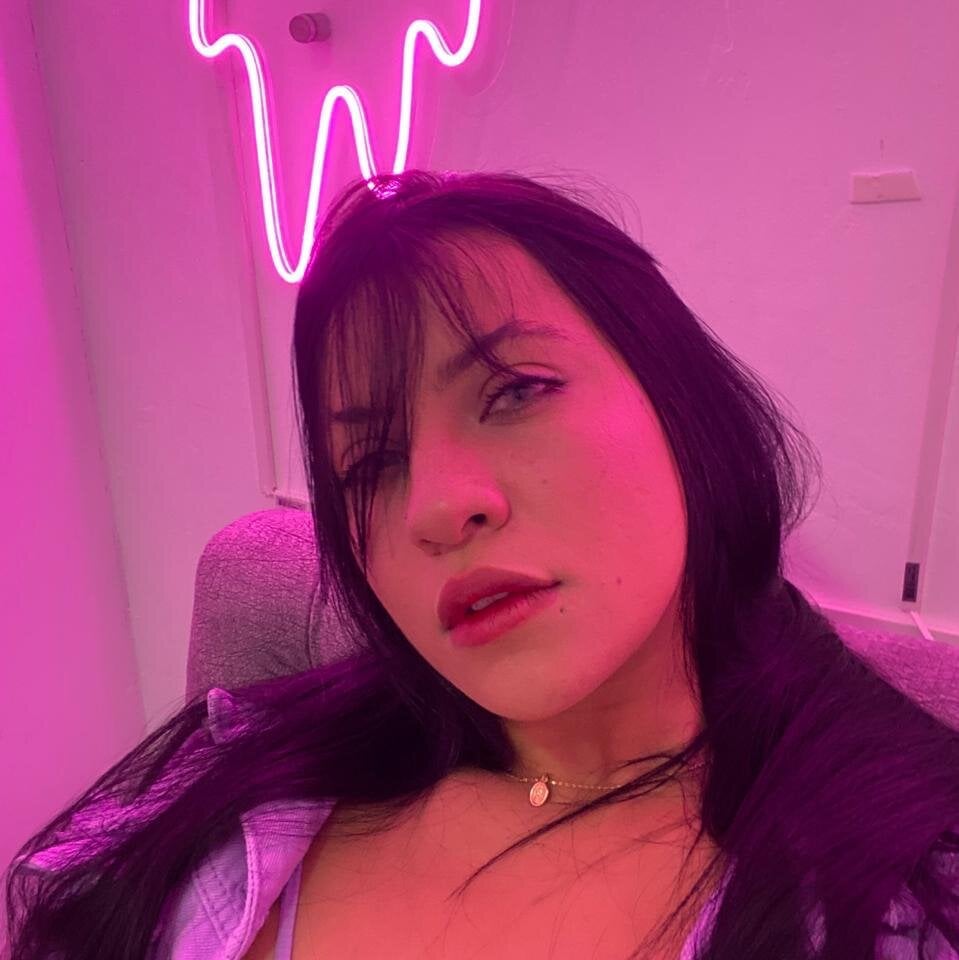 elivecams.com ana_victorya livesex profile in bisexual cams