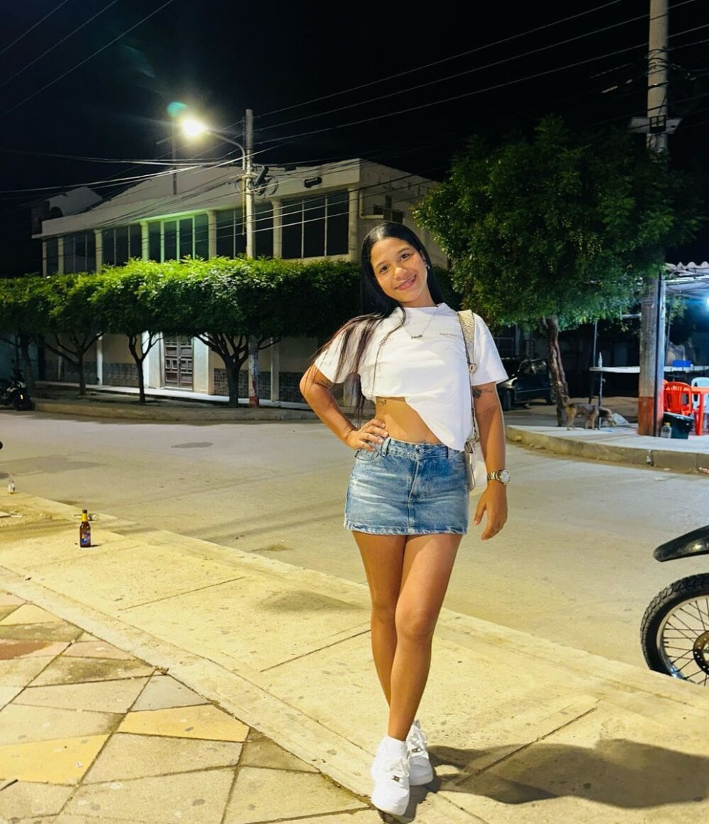 jazmin_sweety from stripchat
