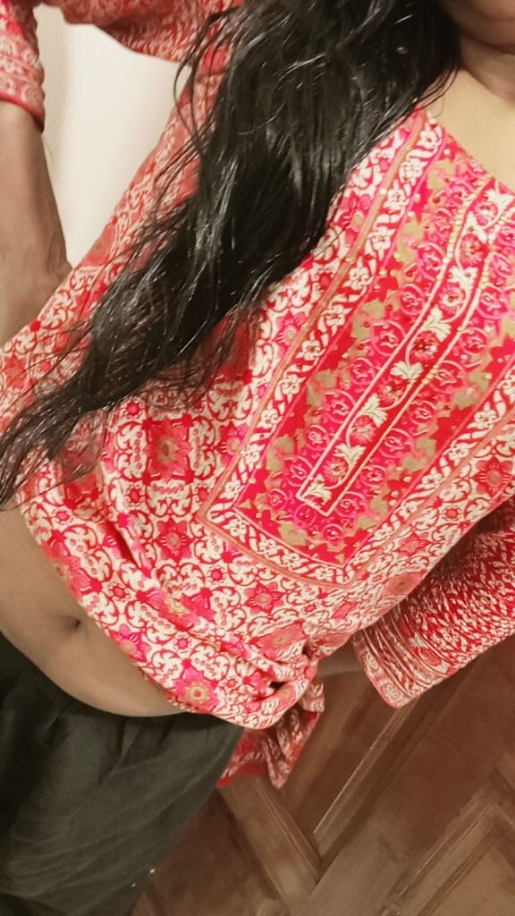 nupur_sexy11