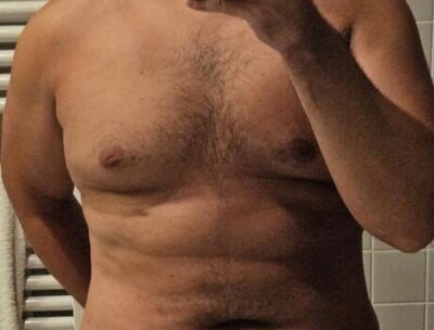 Ajejezorf Male White Webcam Chat