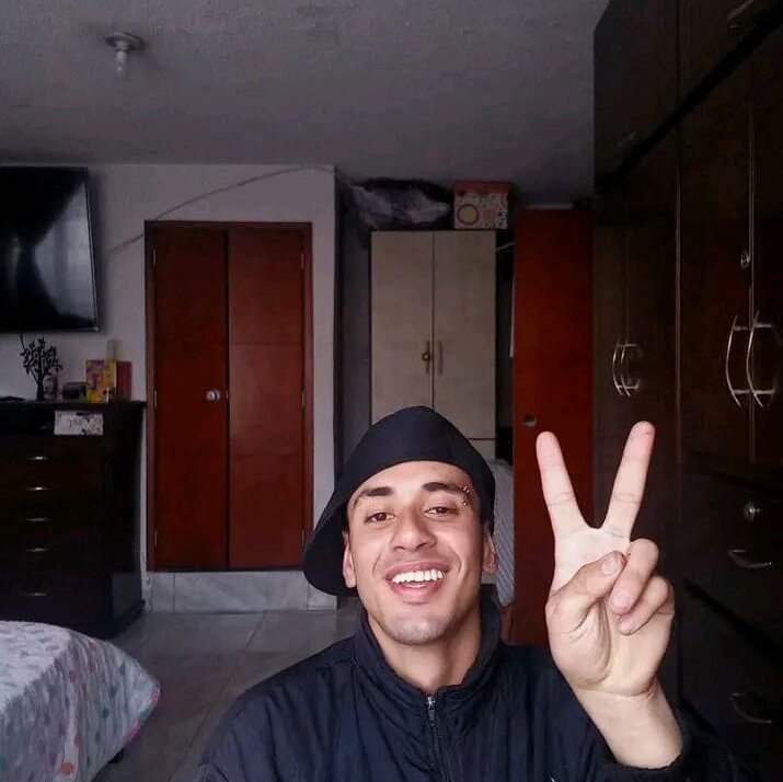Tony_Santander Live Cam