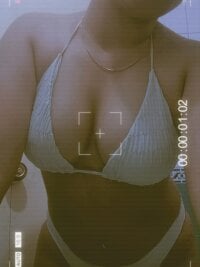 Yesamin_Stone18's webcam live show