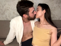 sophywhisper's webcam live show