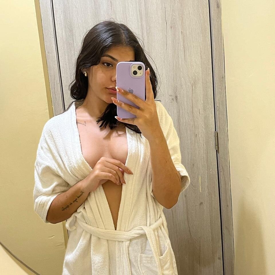 annie__palacios profile