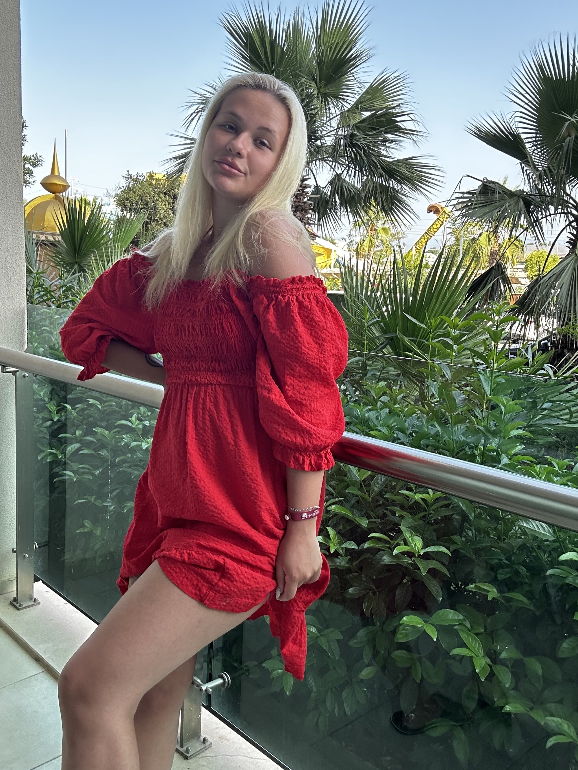 Leylia_blonde