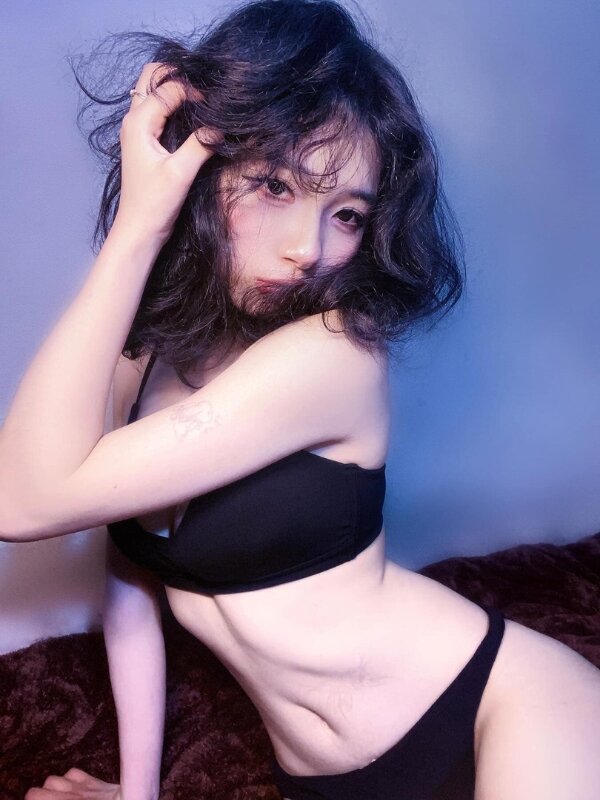 HuyenAnh_24