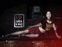 STripme1 Ruang Obrolan Offline