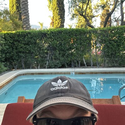 thriving_throbbing Avatar