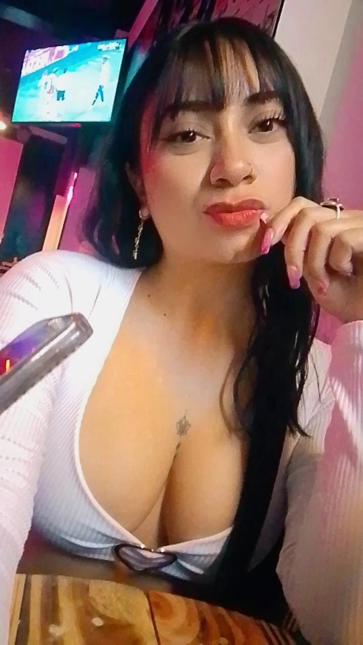 Vivi__honey