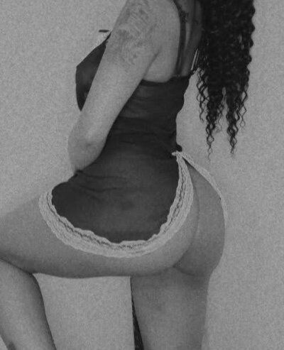 tinny_slimthick 🕦 online nude webcam