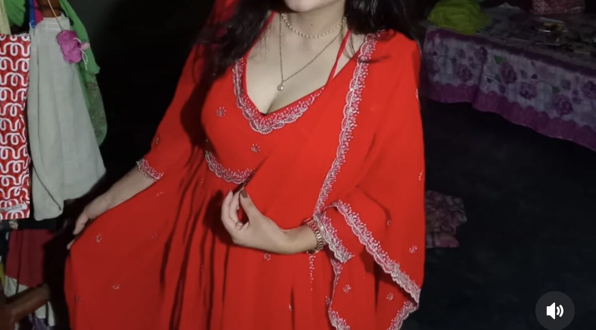Hot_Kareena