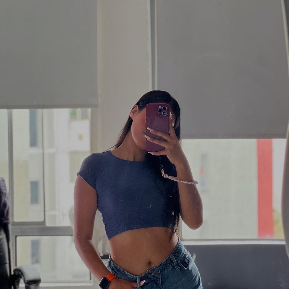 Ana__Miller