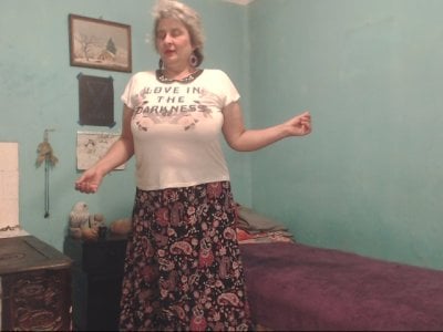 ExquisiteMature Female Dildo Live Webcam Strip