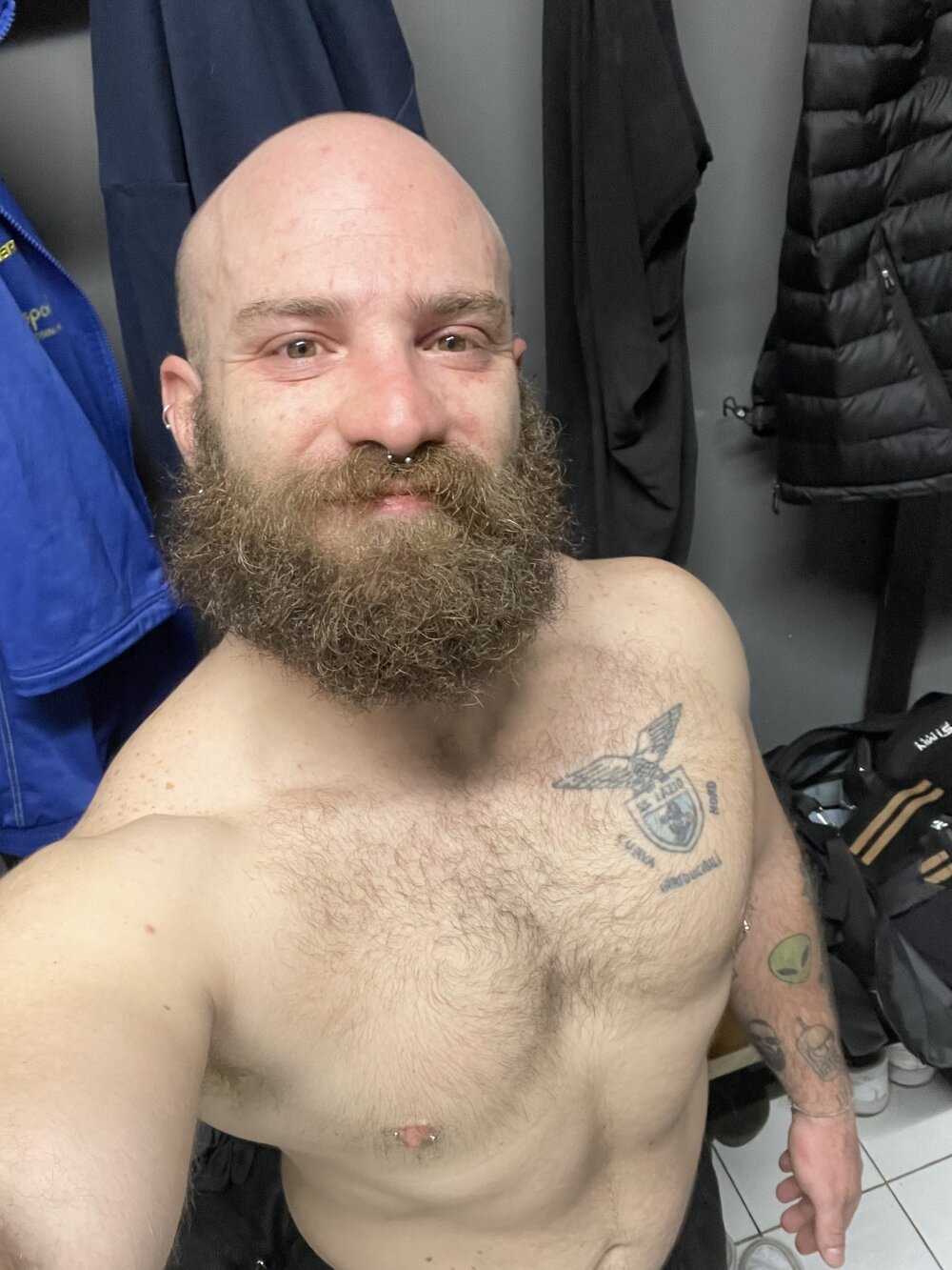 Viking-beard profile