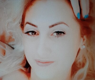 sweetkaroline from stripchat