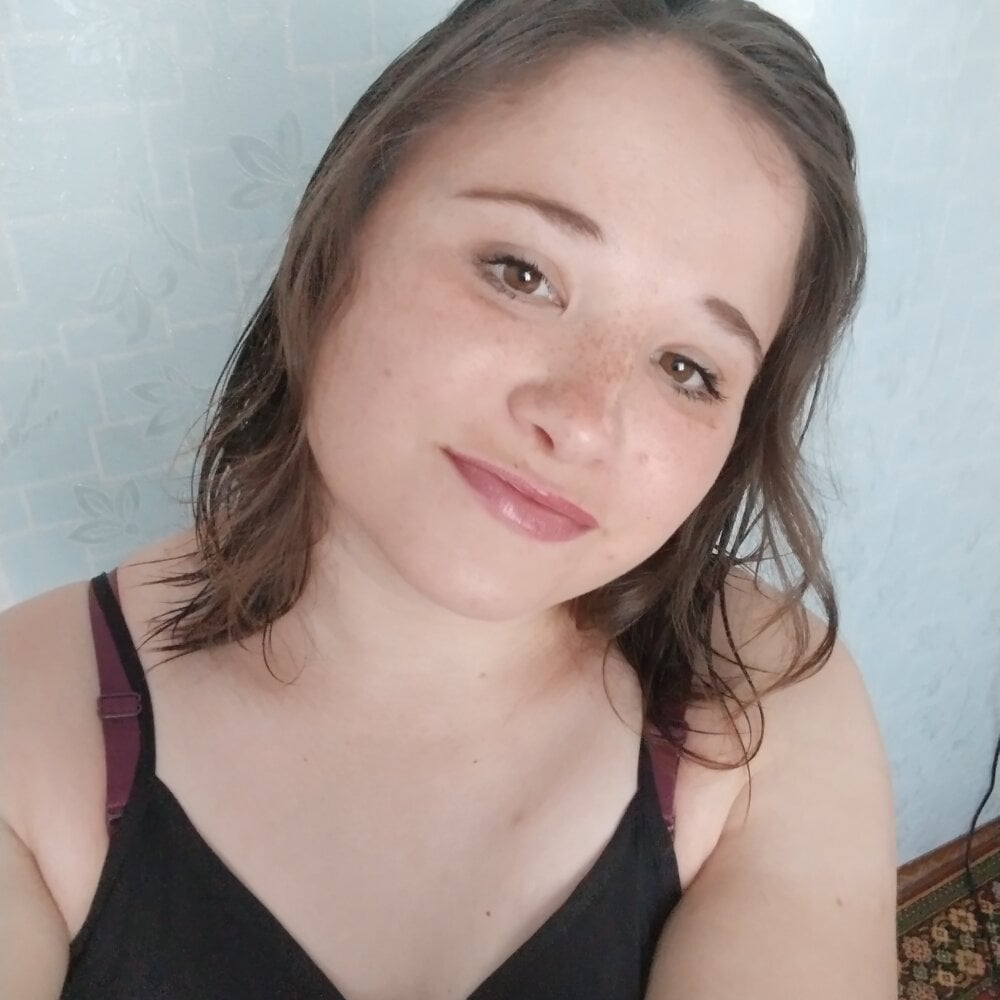 Eliza_Avery profile