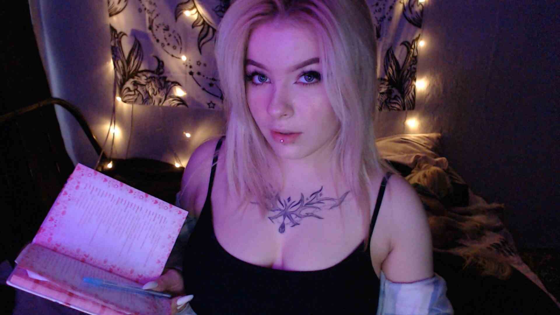 Red_Blonde_