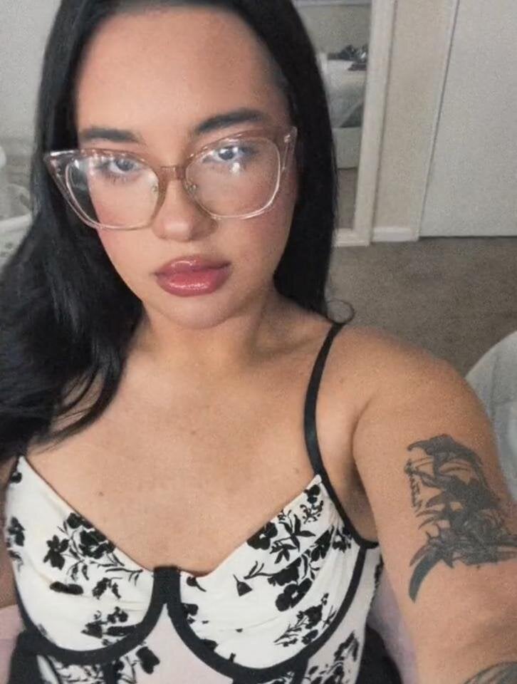 Luna_Harrison profile