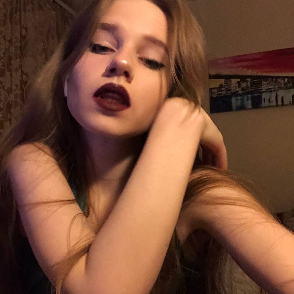DonnaMoore 🧢 live webcam