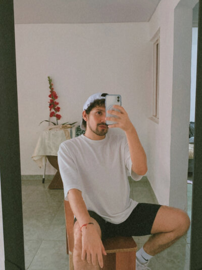 Leo_gomz44