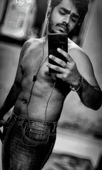 TreatedMachine6's webcam live show