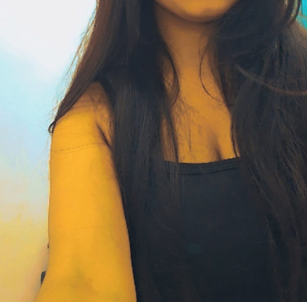 Dimpal_0 profile
