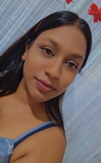 Indianbabymama69's webcam live show