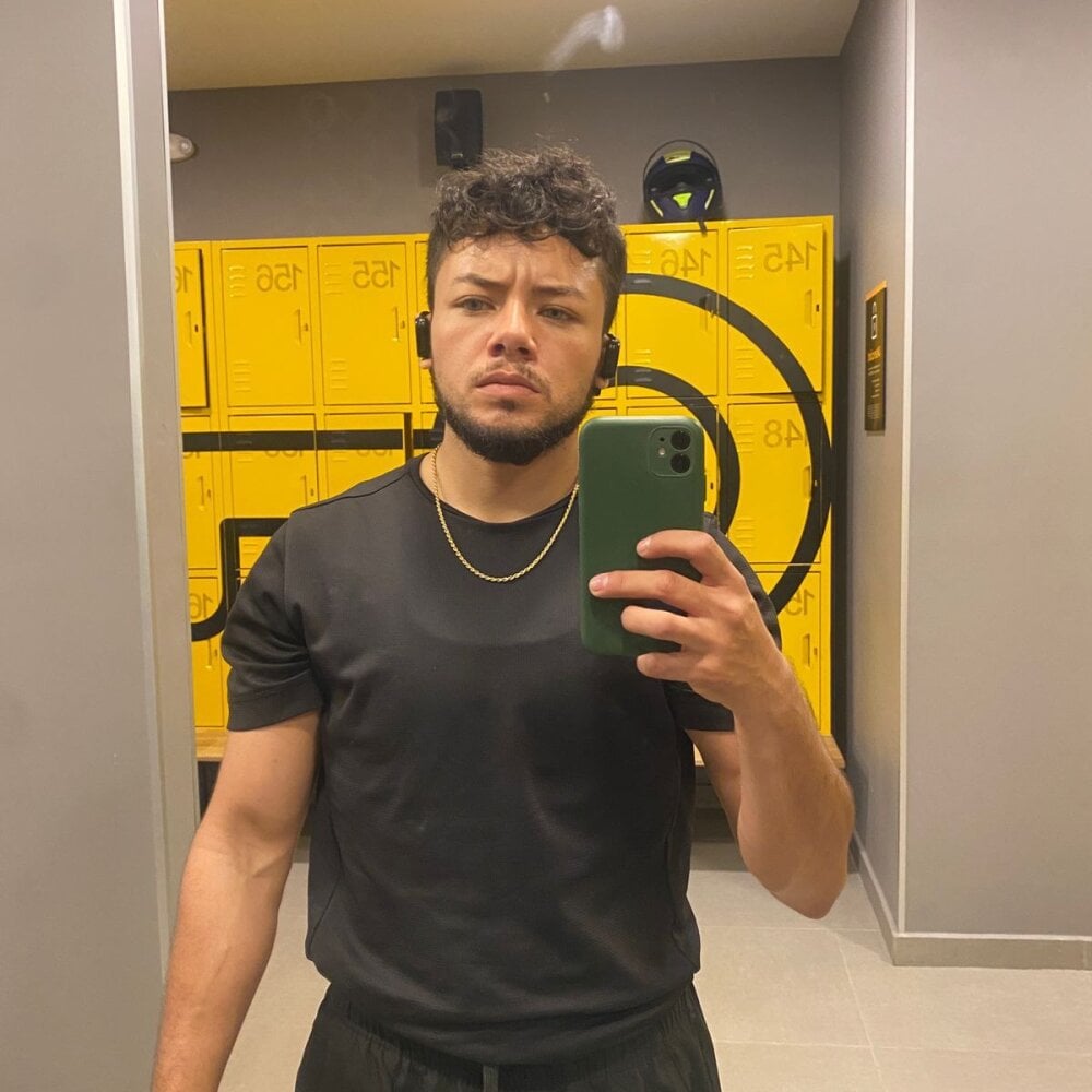 landonrush5 from stripchat