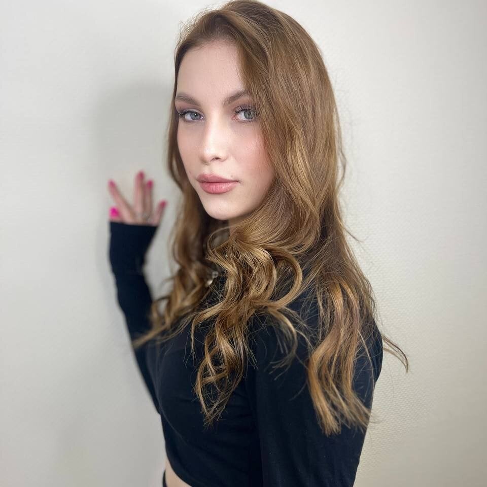 LynGolson profile
