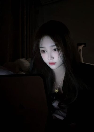 _yueyue on StripChat