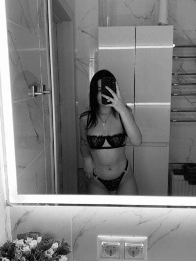 imsakur from stripchat