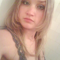 AlyonaWildflower10's Offline XXX Chat