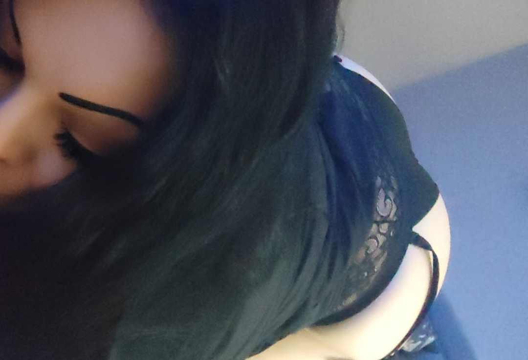 Juicymilfxxx