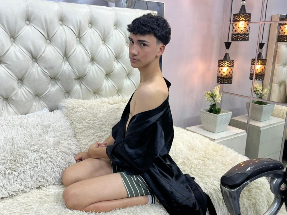 cristalangel9_ from stripchat