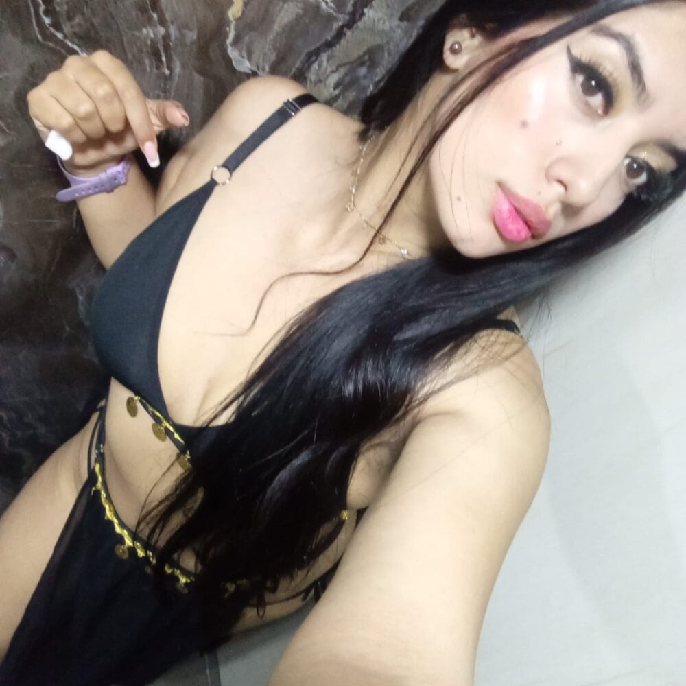 Mia_rouse_0